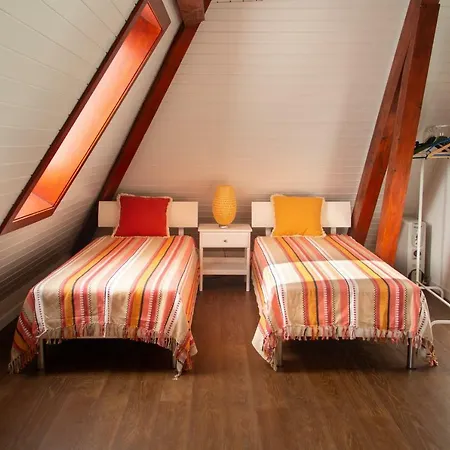 Appartement Entre Monts Et Court Et Moyen *