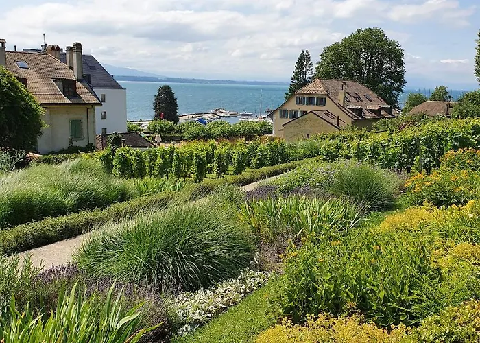 Résidence Entre Monts Et * Nyon