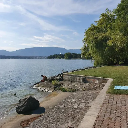 Lägenhet Entre Monts Et Nyon